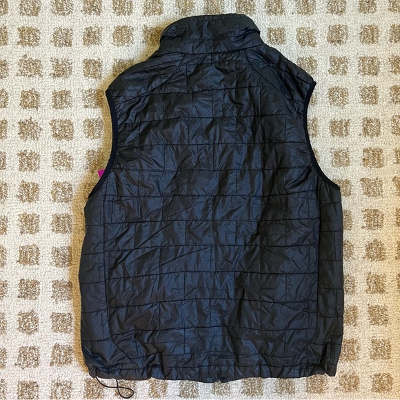 Men’s Patagonia Quilted Vest - Picture 2 of 3
